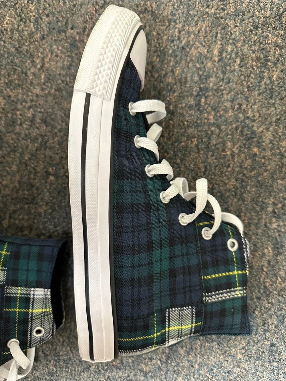 Converse Big Kids Dragon Scale sz 7